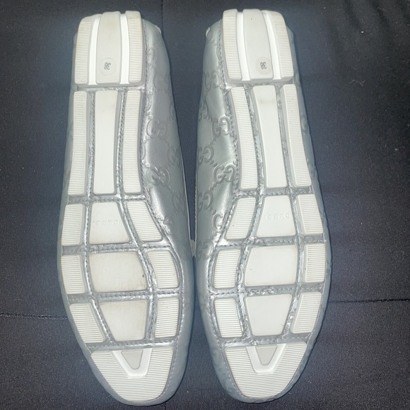 GUCCI-LEATHER LOAFERS - Picture 3 of 5
